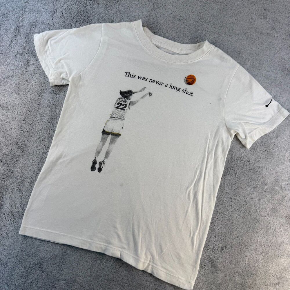 Nike Caitlin Clark #22 Never a Long Shot Iowa Hawkeyes Girls Youth M T Shirt